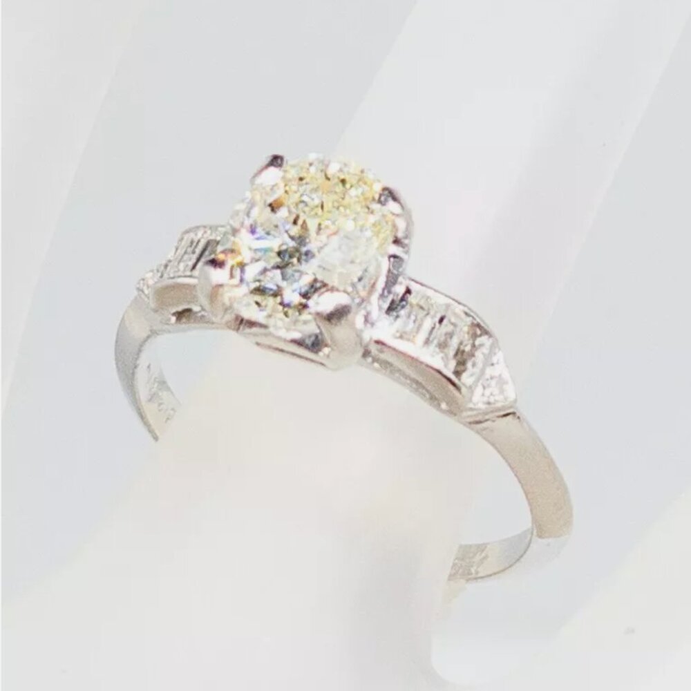 WOW 2CT++ OVAL CUT DIAMOND WOMENS RING - Picture 4 of 5